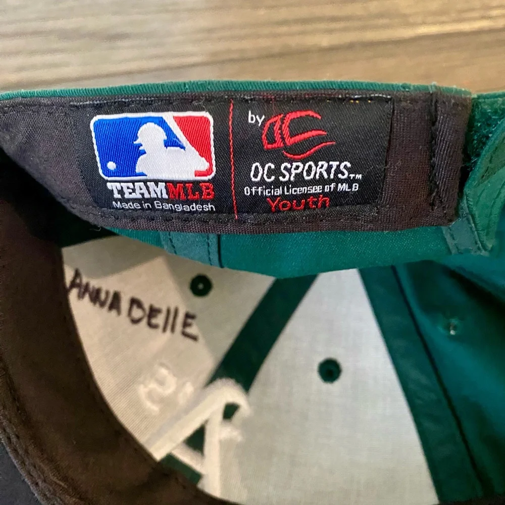 Oakland A’s Youth Hat Adjustable Green Gold Yellow Baseball Cap Team MLB EUC